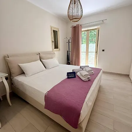 Makis & Lena's Villa Svoronata