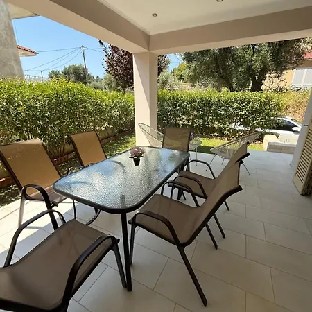 Makis & Lena's Villa